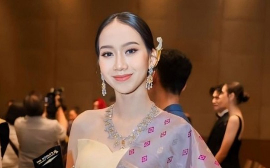 Người đẹp Lào sang Việt Nam thi Hoa hậu Trái Đất