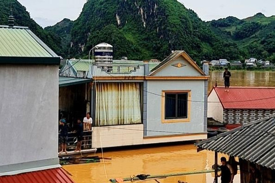 9 người ở Sơn La chết và mất tích, gần 800 ngôi nhà hư hại do mưa lũ