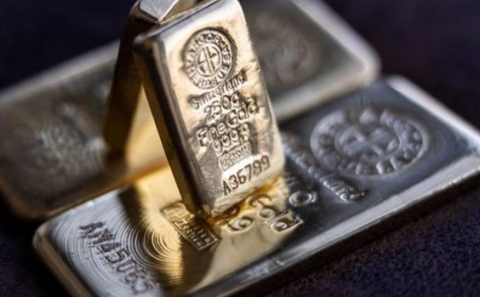 Dự báo giá vàng ngày 26/7: Vàng thế giới giảm sâu, chuyên gia nói gì?