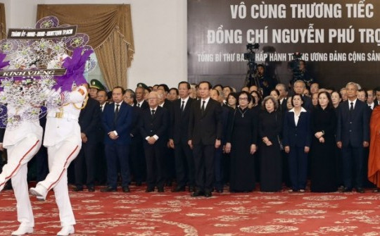 Những chia sẻ của lãnh đạo TP HCM tại lễ viếng Tổng Bí thư Nguyễn Phú Trọng