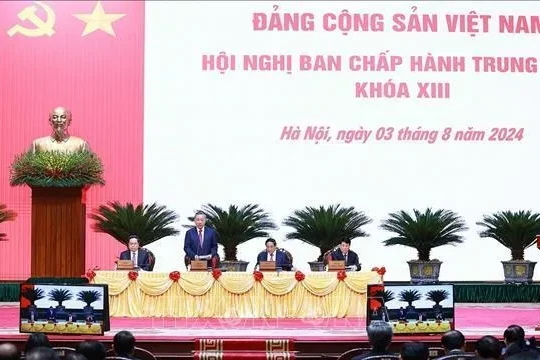 Khai mạc Hội nghị Ban Chấp hành Trung ương khóa XIII