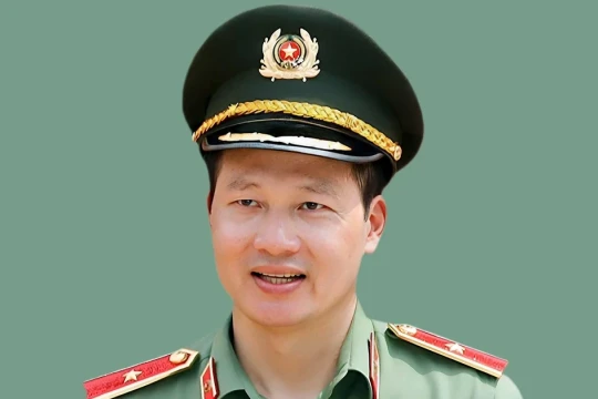 Thiếu tướng Vũ Hồng Văn giữ chức Phó Chủ nhiệm Ủy ban Kiểm tra Trung ương