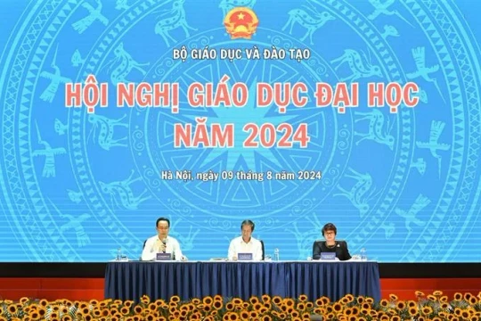 Nóng trong tuần: Hội nghị giáo dục ĐH 2024; 50 năm Việt Nam tham gia Olympic Toán