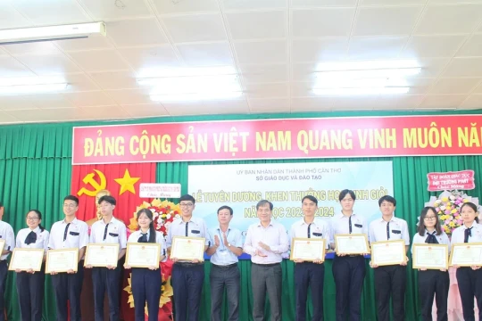 Cần Thơ: Chất lượng đào tạo, bồi dưỡng học sinh giỏi khởi sắc