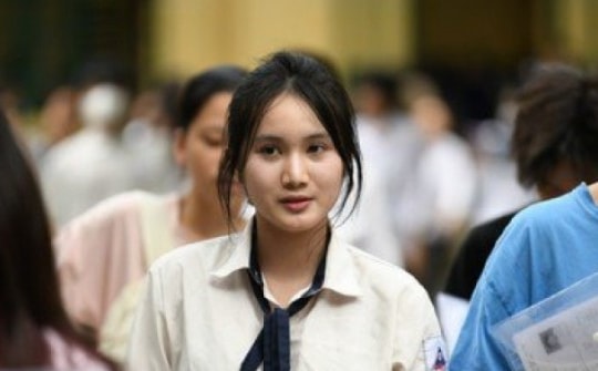 Nhiều trường đại học công bố tăng học phí