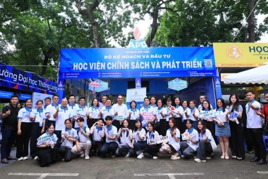 Điểm chuẩn vào Học viện Chính sách và Phát triển