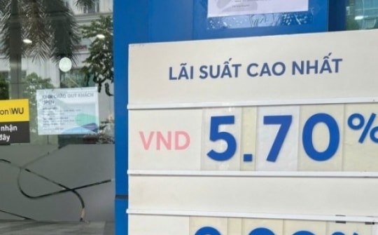 Gửi bao nhiêu tiền để được lãi suất huy động 9,5%/năm?