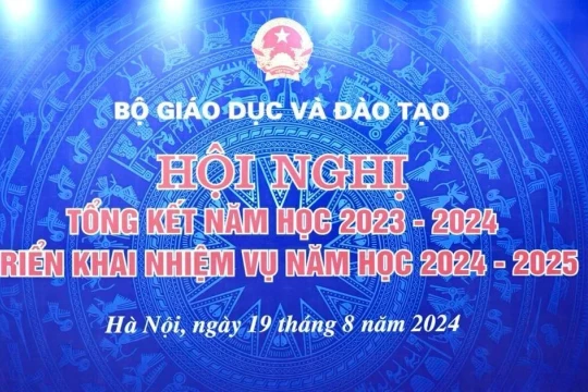 Nóng trong tuần: Triển khai nhiệm vụ năm học mới; đổi mới quản lý dạy học thêm