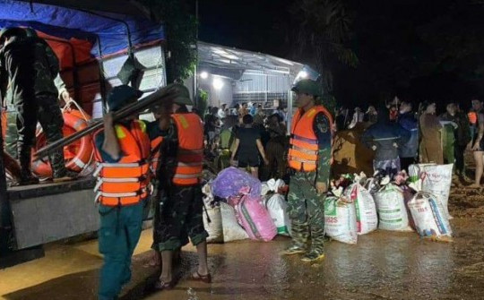 Vỡ đê sông Lô đoạn qua huyện Sơn Dương, tỉnh Tuyên Quang