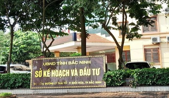 Khởi tố Chánh Văn phòng Sở Kế hoạch đầu tư tỉnh Bắc Ninh