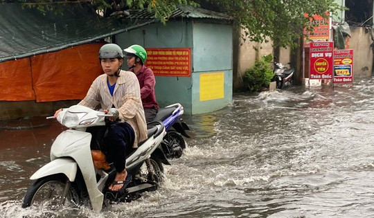 TPHCM và Nam bộ đón đợt mưa dông diện rộng kéo dài