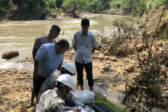 Tuyên Quang: Khẩn trương lấy mẫu quan trắc môi trường trên địa bàn huyện Chiêm Hóa