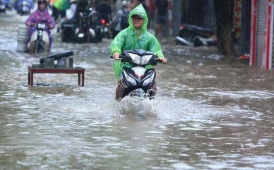 Bệnh truyền nhiễm nào dễ bùng phát sau bão, lũ?