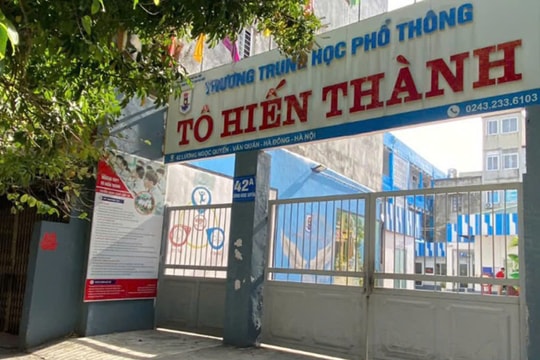 Trường tuyển sinh khi chưa được phép: Chuyển toàn bộ học sinh lớp 10 về Trường THPT Văn Lang