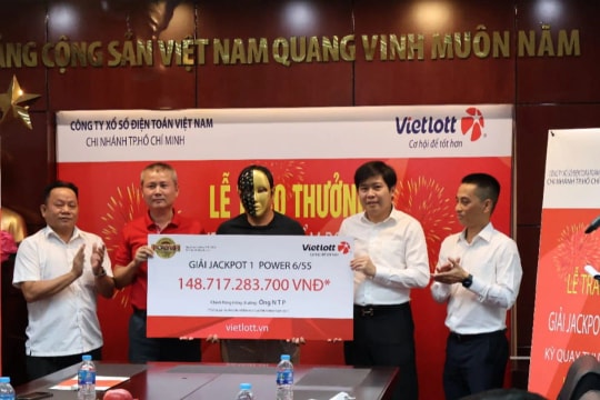 Mua vé số để giải trí, nam thanh niên trúng Vietlott 148 tỷ đồng