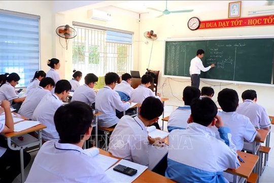 Ngày Nhà giáo Việt Nam: Nhiệt huyết đưa học sinh vươn tầm quốc tế