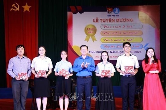 Khuyến khích học sinh, sinh viên tích cực học tập và tham gia các hoạt động xã hội