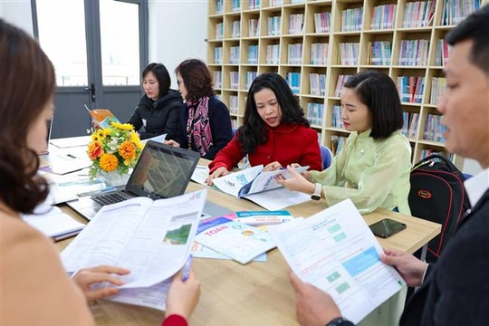 Phát huy ưu thế của chuyển đổi số trong việc làm sách giáo khoa