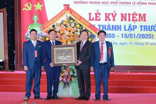 Tiếp nối hành trình không ngừng nghỉ vì học sinh thân yêu