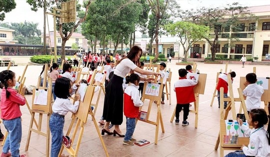 Thông tư dạy thêm, học thêm có hiệu lực: Hàng loạt lớp học thêm dừng hoạt động