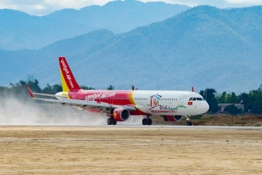 Vietjet cam kết tiếp tục duy trì đường bay Điện Biên đi Thành phố Hồ Chí Minh