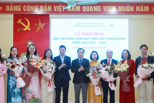 105 thầy cô dự thi giáo viên dạy giỏi thành phố Hà Nội cấp THPT