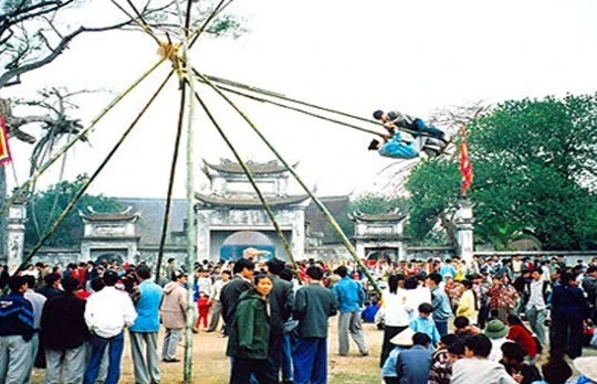 Phát huy trò chơi dân gian hữu ích