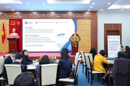 Bàn giải pháp từng bước đưa tiếng Anh trở thành ngôn ngữ thứ hai