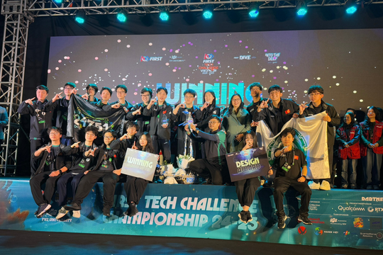 GreenAms Robotics Team 24751 vô địch Cuộc thi FIRST Tech Challenge Vietnam 2025