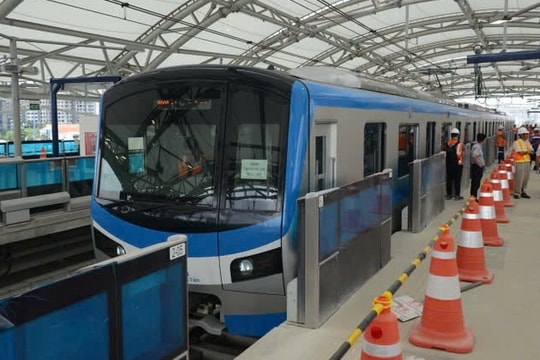 Đề xuất ban hành cơ chế, chính sách đặc thù xây dựng metro