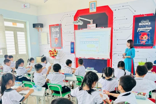 UBND TPHCM tổ chức lại Phòng GD&ĐT các quận