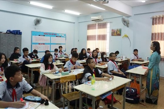 Tham vấn xây dựng báo cáo về ảnh hưởng của giáo viên đến kết quả học tập của học sinh