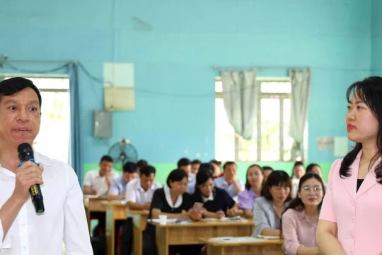 Cấp thiết đưa giáo dục tài chính vào trường phổ thông
