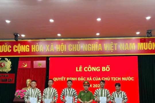 Hà Nội đặc xá 139 phạm nhân