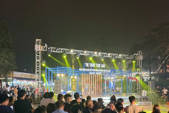 Hàng vạn du khách đến Tam Đảo dịp lễ 30/4 - 1/5
