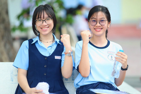 Bỏ học sinh giỏi tiểu học, học sinh tiên tiến THCS năm học 2024-2025
