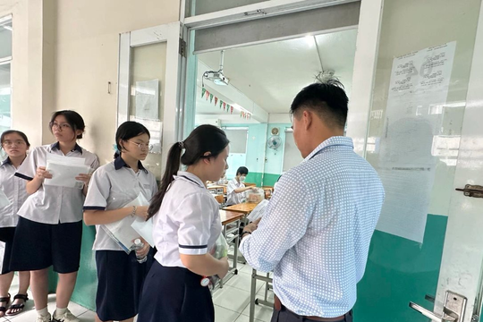 Tuyển sinh lớp 10: Điều kiện đăng ký nguyện vọng lớp 10 tiếng Anh tích hợp