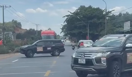 Xác minh đoàn xe doanh nhân chặn quốc lộ 20 để băng qua đường