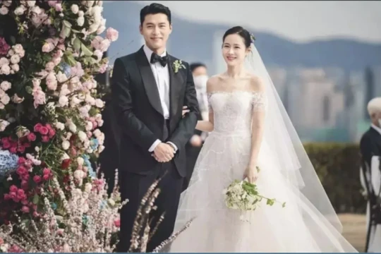 Hyun Bin, Song Joong Ki cùng loạt nam thần 'phim giả tình thật' với bạn diễn