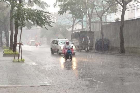 Miền Bắc sắp đón đợt không khí lạnh mới, nhiều nơi mưa vừa, mưa to