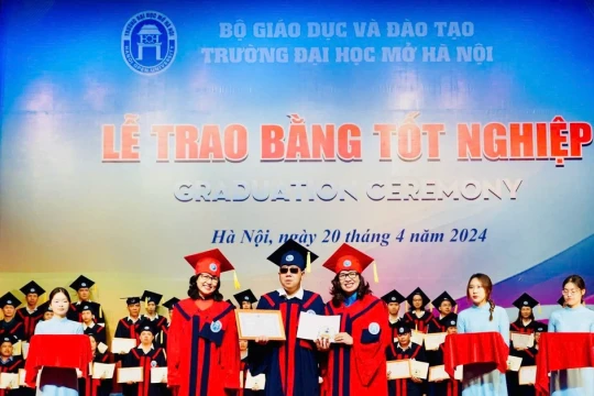 Phát triển học tập suốt đời: Thúc đẩy người dân 'dám học' và thích học