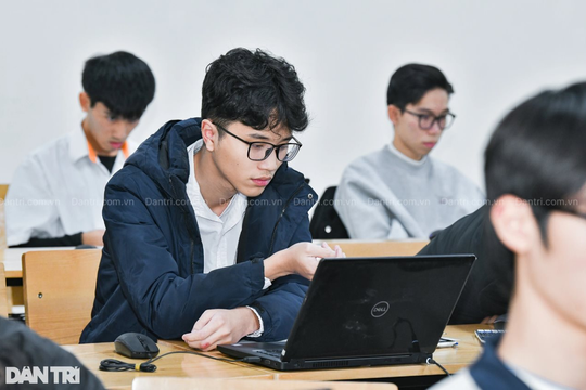 4 thí sinh Thanh Hóa lọt top 10 điểm thi đánh giá tư duy Bách khoa cao nhất