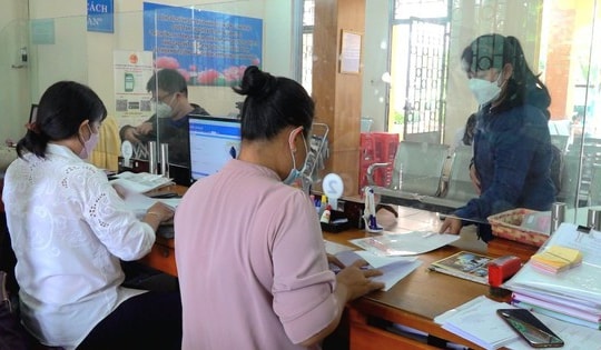 2 nhóm công chức phải nghỉ việc trước khi kết thúc lộ trình sắp xếp