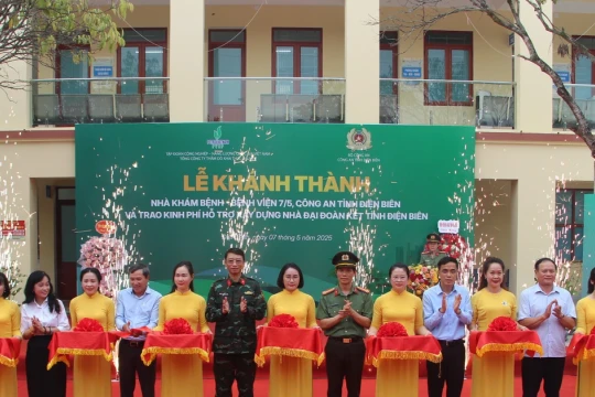 Điện Biên khánh thành Nhà khám bệnh Bệnh viện 7/5