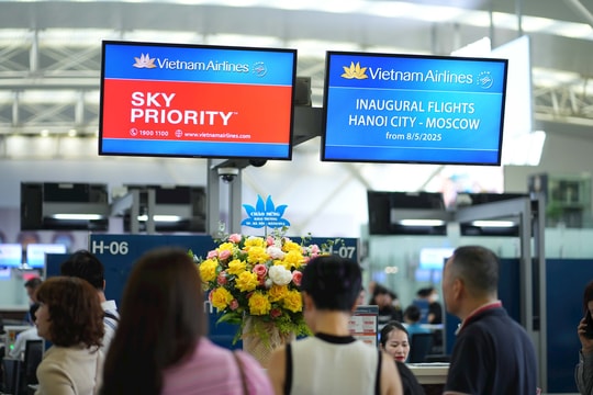 Vietnam Airlines chính thức nối lại đường bay thẳng đến Nga