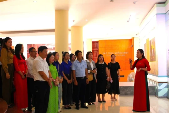 Quảng Bình khai mạc triển lãm 100 năm Báo chí Cách mạng Việt Nam