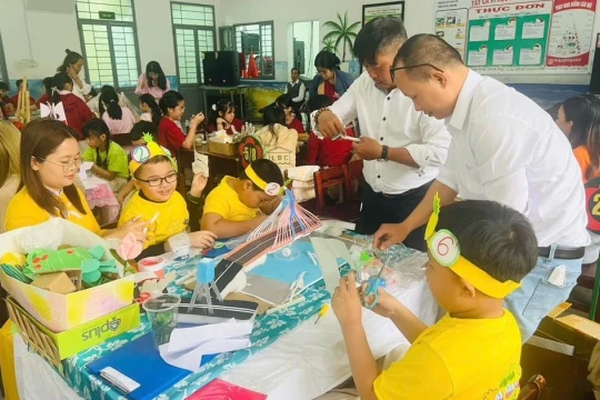 Chế độ làm việc với giáo viên phổ thông, dự bị ĐH: Tái cấu trúc tổ chuyên môn