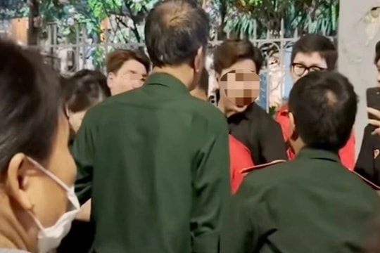 Đại học Văn Lang kỷ luật sinh viên trong vụ vô lễ với cựu chiến binh