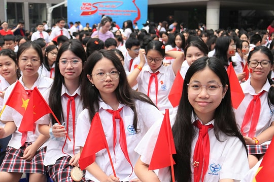 Học phí lớp 6 trường công ở Hà Nội cao nhất gần 5,8 triệu đồng