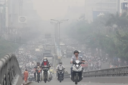 Quy định mới bắt buộc khiến hàng chục triệu xe máy phải xếp hàng: Mức áp dụng thế nào với từng loại xe?